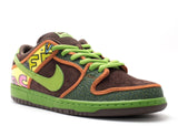 Nike Dunk SB Low De La Soul (2015) Alternative View 1