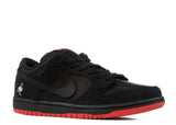 Nike SB Dunk Low Black Pigeon Alternative View 1
