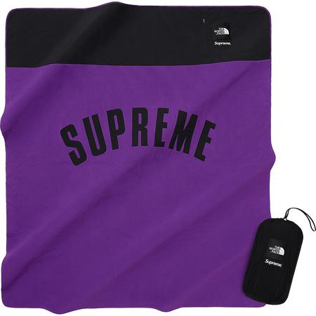 Supreme/The North Face Arc Logo Fleece Blanket Purple